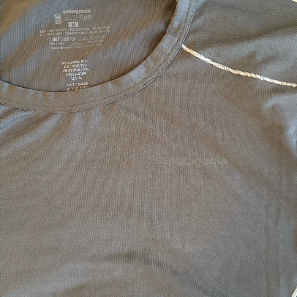Patagonia Gray Athletic T-Shirt - Picture 3 of 4